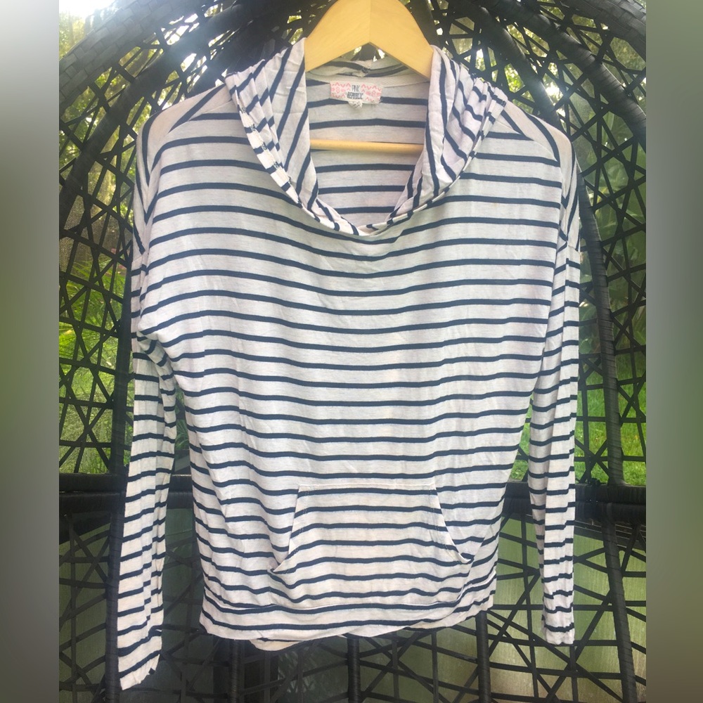 Hooded long sleeve Pink Republic striped shirt front pocket lightweight